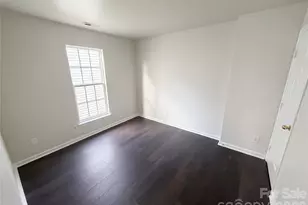 12014 Cheviott Hill Ln, Charlotte, NC 28213 - Photo 11