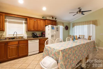 646 Springwood Drive, Mount Gilead, NC 27306 - Photo 5