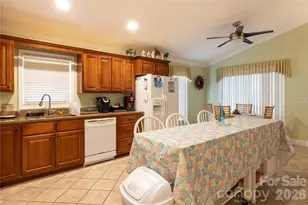 646 Springwood Dr, Mount Gilead, NC 27306 - Photo 5