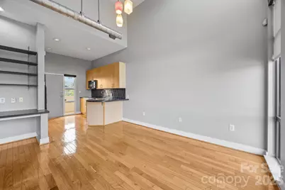 514 W 10th Street #403, Charlotte, NC 28202 - Photo 9