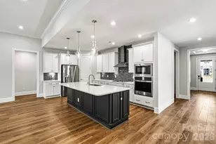 4448 Moxie Wy, Charlotte, NC 28215 - Photo 7