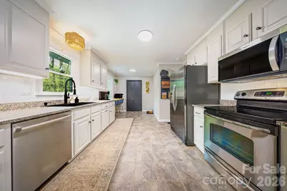 8215 Chandos Place, Huntersville, NC 28078 - Photo 9