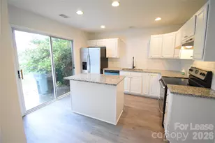 12563 Bluestem Ln, Charlotte, NC 28277 - Photo 7