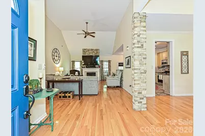 132 Gray Cliff Drive, Mooresville, NC 28117 - Photo 3