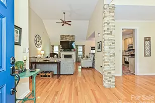 132 Gray Cliff Dr, Mooresville, NC 28117 - Photo 3