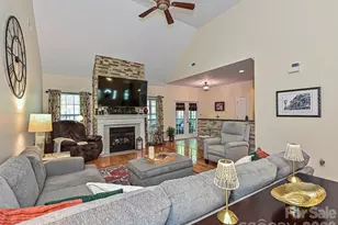 132 Gray Cliff Dr, Mooresville, NC 28117 - Photo 9