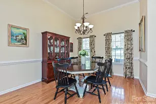 132 Gray Cliff Dr, Mooresville, NC 28117 - Photo 5