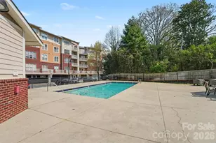 1000 E Woodlawn Rd, Charlotte, NC 28209 - Photo 27