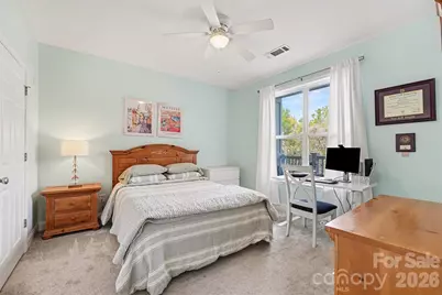 1000 E Woodlawn Road #111, Charlotte, NC 28209 - Photo 11