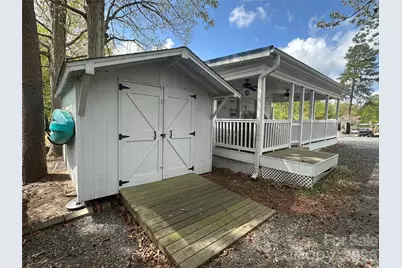 109 Pine Street, New London, NC 28127 - Photo 19