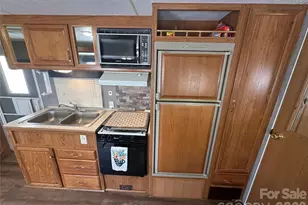 109 Pine St, New London, NC 28127 - Photo 9