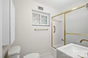 3010 Crosby Rd, Charlotte, NC 28211 - Photo 17