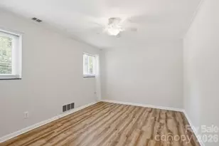 3010 Crosby Rd, Charlotte, NC 28211 - Photo 13