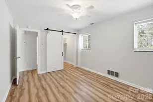 3010 Crosby Rd, Charlotte, NC 28211 - Photo 15