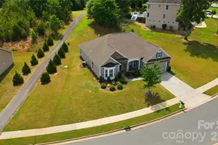 198 Hunters Hill Dr, Statesville, NC 28677 - Photo 3