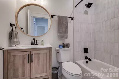 1516 Princess Place, Charlotte, NC 28208 - Photo 9