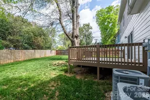 1516 Princess Pl, Charlotte, NC 28208 - Photo 25