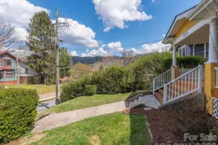 273 Hillside St, Asheville, NC 28801 - Photo 3