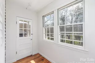 273 Hillside St, Asheville, NC 28801 - Photo 23