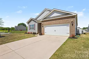 115 Old Home Rd, Statesville, NC 28677 - Photo 3