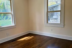 2025 28th St NE, Hickory, NC 28601 - Photo 7