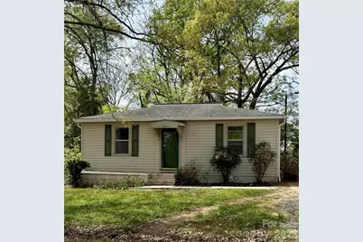 2025 28th Street NE, Hickory, NC 28601 - Photo 1