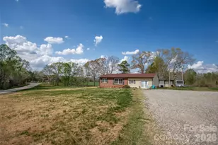 120 Mitch Rd, Union Grove, NC 28689 - Photo 21