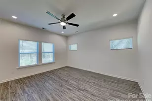 481 Hager Lake Rd, Mooresville, NC 28115 - Photo 5