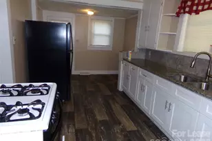 729 Spruce St, Mooresville, NC 28115 - Photo 3