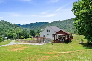 253 Odoms Chapel Rd, Bakersville, NC 28705 - Photo 31