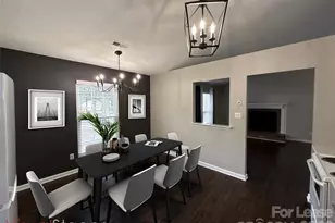 5919 Hunters Crossing Ln, Charlotte, NC 28215 - Photo 5