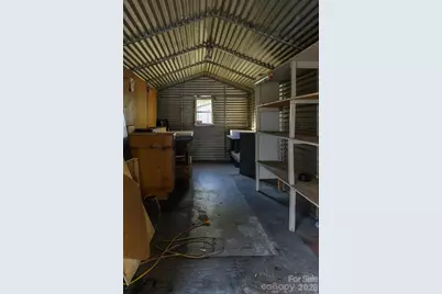 713 Prospect Street NW, Lenoir, NC 28645 - Photo 37