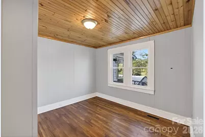 713 Prospect Street NW, Lenoir, NC 28645 - Photo 19