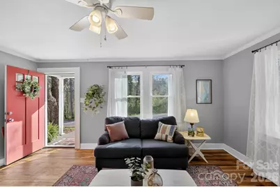 713 Prospect Street NW, Lenoir, NC 28645 - Photo 3