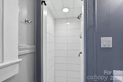 713 Prospect Street NW, Lenoir, NC 28645 - Photo 23