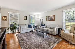 102 Charles Ridge Rd, Asheville, NC 28805 - Photo 9