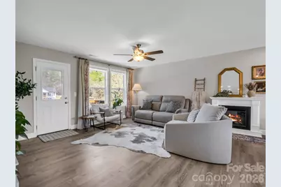 29 Kanes Drive, Hendersonville, NC 28739 - Photo 9