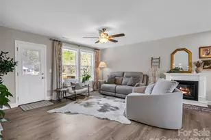 29 Kanes Drive, Hendersonville, NC 28739 - Photo 9