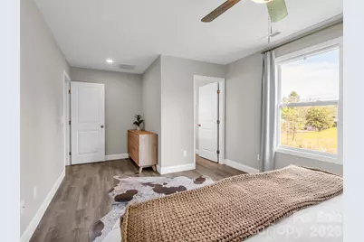 29 Kanes Drive, Hendersonville, NC 28739 - Photo 23