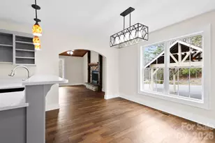 362 Gray Fox Rd, Rosman, NC 28772 - Photo 9