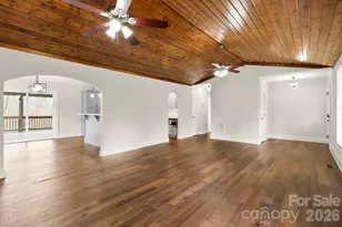 362 Gray Fox Rd, Rosman, NC 28772 - Photo 5