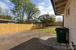 1901 Windham Pl, Charlotte, NC 28205 - Photo 31