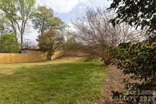 1901 Windham Pl, Charlotte, NC 28205 - Photo 39