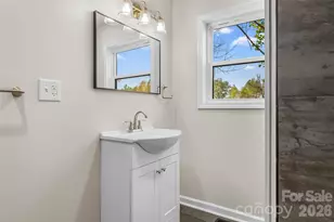 161 Lukin St, Marion, NC 28752 - Photo 21