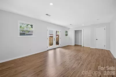 1521 Starbrook Drive, Charlotte, NC 28210 - Photo 25