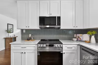 1521 Starbrook Drive, Charlotte, NC 28210 - Photo 7