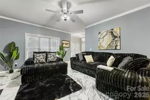 10944 Hellebore Rd, Charlotte, NC 28213 - Photo 11