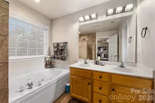 10944 Hellebore Rd, Charlotte, NC 28213 - Photo 23