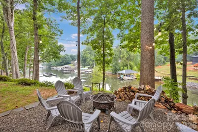 470 Lakeview Shores Loop, Mooresville, NC 28117 - Photo 3