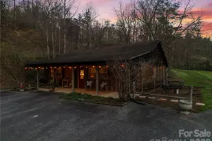 2805 Nc 9 Hwy, Black Mountain, NC 28711 - Photo 11